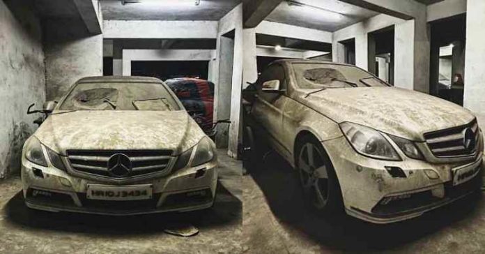 Mercedes E350 cab abandoned kolkata