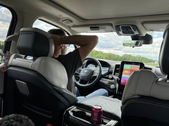  Review: Jeep and Ram’s Hands-Free Active Driver Assist system debuts late and behind the leaders