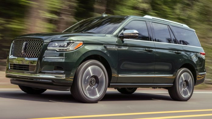 10 Facts About The Lincoln Navigator You Probably Didn't Know