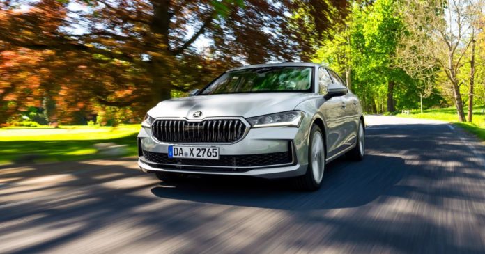 2025 Skoda Superb review