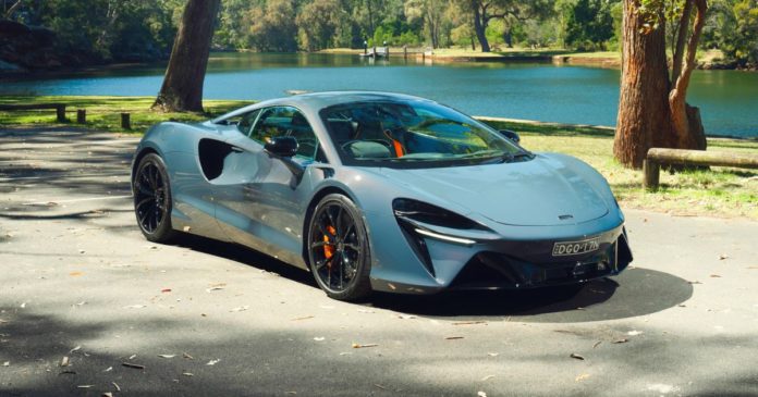 2025 McLaren Artura review: Quick drive