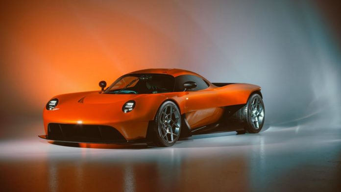 HF-11 Is A World-Beating Supercar Designed By Maniacs